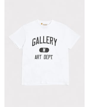 The Gallery Dept. Art Dept Tee in White blends artistic flair with everyday comfort. Crafted with premium cotton, this tee offers a soft, breathable feel perfect for creative expression. Its minimalist design features subtle branding that reflects the brand’s unique aesthetic, making it a versatile piece for any wardrobe. Ideal for those who appreciate understated style with an art-inspired edge.