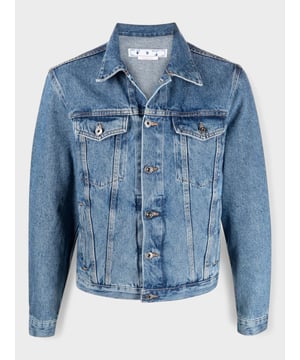Featuring a logo patch to the back, a classic collar, a front button fastening, long sleeves, button cuffs, two chest pockets with flap, side slit pockets and a distressed effect.