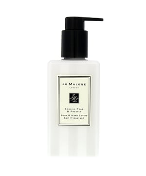 Indulge in the luxurious Jo Malone English Pear & Freesia Body and Hand Lotion. This deeply hydrating and fast-absorbing formula is designed to soften and nourish your skin, leaving it feeling silky smooth. Infused with the exquisite scent of English Pear and Freesia, the lotion envelops you in a delicate fragrance that combines the freshness of King William Pear, a floral bouquet of Freesia, and a warm base note of Patchouli. Perfect for everyday use, this lotion is a must-have for your skincare routine. Experience the elegance of Jo Malone today!