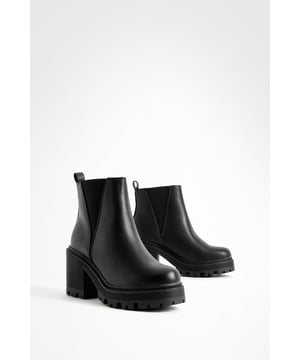 Max out your fave fits with these heeled boots from our latest collection. A classic boot design ideal for colder weather (but just as cute in summer), our collection of women's heeled boots are the perfect way to add sophistication to any outfit and dress up your everyday attire. Adding height to elongate the leg, step out in confidence with this killer style; just pair with your fave mini skirt and get ready to pass the vibe check this season. Style: Chelsea BootsDesign: PlainFabric: PU
