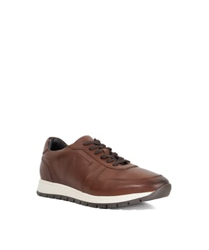 Step up your everyday style with Tris, a modern take on the classic runner. Crafted from premium leather, these lace-up trainers feature a sleek silhouette with tonal laces and a contrast sole for a subtle statement. Embossed logo detailing on the tongue and heel adds a signature finish, making Tris a versatile choice for off-duty dressing with a polished edge.