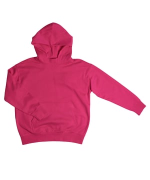 Sudadera con capucha oversize niño, estilo relajado para el día a día.\n\nEsta sudadera con capucha para niño destaca por su corte oversize y diseño minimalista, ideal para crear looks urbanos y desenfadados. Confeccionada en tejido afelpado por dentro, ofrece calidez y suavidad en cada uso. Incorpora bolsillo tipo canguro y capucha fija para mayor funcionalidad.\n\nDetalles:\nTipo de prenda: Sudadera con capucha para niño.\nDiseño: Oversize y liso.\nCapucha: Fija, sin cordones.\nBolsillo: Tipo canguro frontal.\nMaterial: Interior afelpado suave.\nAjuste: Corte amplio y relajado.\n\nUna sudadera niño versátil y cómoda, perfecta para acompañar sus planes con estilo urbano.\n Composición: 77% Algodón, 23% Poliéster\n Cuidados:\nLavar a máquina en agua fría.\nNo usar lejía.\nSecar al aire.\nPlanchar a baja temperatura.\nNo lavar en seco.