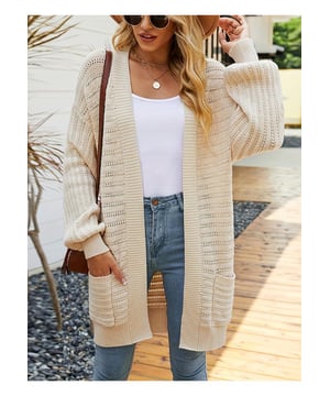 Vorne offene Strickjacke mit Taschen.
  Leicht dehnbar.
  Materialzusammensetzung: 50% Viskose 28% Polyester 22% Nylon.
  Pflegehinweis: Maschinenwasche kalt Trockner niedrig.
  Importiert.
  Erhaltlich in den Grossen S bis XL.
