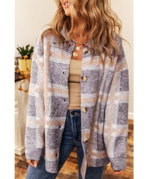 Karierter Cardigan mit Kragen und Knopfleiste.
  Vorderseite mit Knopfen.
  Leicht dehnbar.
  Materialzusammensetzung: 48% Acryl 30% Polyester 20% Nylon 2% Elasthan.
  Pflegehinweise: Maschinenwasche kalt Trockner bei niedriger Temperatur.
  Importiert.
  Grosse M: US 6/8 Oberlange 276 Zoll Buste 433 Zoll Armellange 193 Zoll.
  Grosse L: US 10/12 Oberlange 283 Zoll Buste 457 Zoll Armellange 193 Zoll.
  Grosse XL: US 14/16 Oberlange 291 Zoll Buste 488 Zoll Armellange 193 Zoll.
