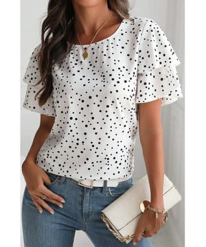 Weiße Dalmatiner-Print geschichtete Rüsche Kurzarmbluse  
Geschichtete Rüschensleeves für einen femininen und eleganten Look  
Leichter Stoff, der glatt und bequem ist  
Ideal für einen Ausflug oder ein gemütliches Abendereignis  
Material: 100 % Polyester