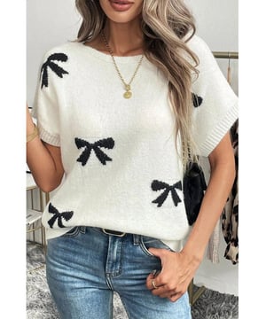 Basic.
  Style.
  Leicht dehnbar.
  Materialzusammensetzung: 52% Viskose 26% Polyester 22% Polyamid.
  Pflegehinweis: Maschinenwasche kalt. Niedrig im Trockner trocknen.
  Importiert.
  Produktmasse nach Grosse (Zoll):.
  S: US 4 Oberteillange 248 Schulter 248 Buste 386.
  M: US 6/8 Oberteillange 256 Schulter 26 Buste 409.
  L: US 10/12 Oberlange 264 Schulter 272 Buste 433.
  XL: US 14/16 Oberteillange 272 Schulter 287 Buste 465.
  Geschlecht: Frauen.