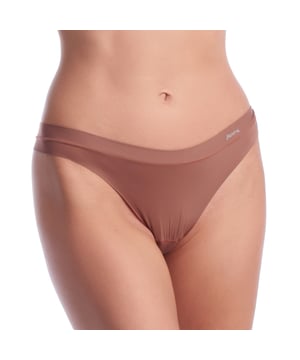 Janira Flexie Adapt Thong\n\n A garment with superior fit and unparalleled elasticity. The Flexie line is made of highly elastic polyamide, which guarantees a perfect fit for any type of silhouette.\n\n Designed with double reinforcement at the front, as well as at the legs and waist, to offer extra comfort.\n\n The laser cut in the buttocks area ensures maximum discretion, making the garment completely invisible under clothing.\n\n With a central seam at the back that adapts precisely to the buttocks, keeping the garment in place all day long.\n\n Available in one size that fits from S to XL, ensuring a perfect fit for everyone.\n Composition: 75% Polyamide, 25% Elastane\n Care:\n- Hand wash or delicate cycle.\n - Use mild detergent.\n - Do not use bleach.\n - Air dry.\n - Do not iron.
