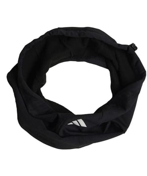 
81% Gerecycleerd Polyester, 19% Elastaan. Stof: Vlies, zachte aanraking. Stof Technologie: Ademend, Cold.Rdy Technologie, Isolerend, Lichtgewicht, Sneldrogend, Stretch. Ontwerp: Logo, Tekst. Sluiting: verstelbaar, trekkoord, koord.
