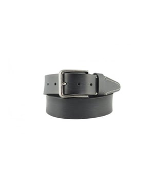  Helemaal bij de tijd met deze musthave van Sixroad   Topkwaliteit zoals je van Sixroad gewend bent  Uit de nieuwste collectie en nu beschikbaar voor jou!
6road riem 440010/97