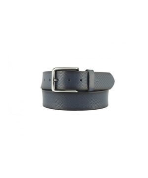 Soms is het tijd om jezelf even te verwennen. Met deze topper van Sixroad lukt dat zeker. Tijdloos en elegant en een hotitem uit de nieuwste collectie van Sixroad.
6road riem 440015/47