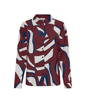 
Deze prachtige rode blouse van Jacqueline de Yong is een must-have voor elke kledingkast. Het stijlvolle dessin geeft de blouse een speels en tegelijkertijd chic uitstraling. De blouse heeft lange mouwen en is perfect voor zowel casual als formele gelegenheden.en#10;en#10;Gemaakt van 87% viscose en 13% nylon, voelt de blouse heerlijk zacht en comfortabel aan op de huid. Het lichte materiaal is ademend en zorgt ervoor dat je de hele dag door kunt blijven genieten van een fris gevoel.en#10;en#10;De blouse is verkrijgbaar in verschillende maten en is geschikt voor dames van alle leeftijden. Combineer het met een jeans voor een casual look of draag het met een rok voor een klassieke outfit. Hoe je het ook stijlt, deze blouse is een echte eyecatcher waar je nog lang van zult genieten.en#10;en#10;Voeg deze prachtige rood dessin blouse van Jacqueline de Yong toe aan je garderobe en straal in elke gelegenheid. Bestel hem nu  en ervaar de perfecte combinatie van stijl en comfort!