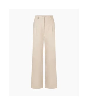 
<div class="product__description rte quick-add-hidden">
<div class="Rte">Broek van katoen-linnen mix van het merk Another Label. De broek heeft een rechte pijpen en hoge taille. De broek heeft kleine plooien en een V-vorm aan de voorkant. Combineer het met de bois shirt voor een complete look. </div>
<div class="Rte">
<ul>
<li>Stofsamenstelling: 55% linnen, 45% katoen. </li>
<li>Pasvorm: valt normaal. Twijfel je over de maat? Neem contact met ons op en we helpen je graag verder! </li>
</ul>
</div>
</div>