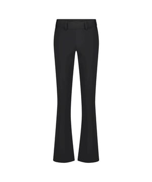 
LADY DAY Poppy Flared vind je nu op To Be Dressed. Prachtig en uniek item van premium travelkwaliteit en gemaakt van de volgende materialen: 80%pa/20%el. De broek Poppy is een flared model. De achterzijde van de tailleband is voorzien van elastiek en heeft rondom riemlussen. Het item heeft steekzakken voor en klepzakken achter. 

Pasvorm (maat S): 
Binnenbeenlengte: 33 INCH/83,82 cm

Stofsamenstelling: 80% polyamide 20% elastaan