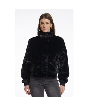 
outer fabric: 100% polyester; lining material: 100% polyester