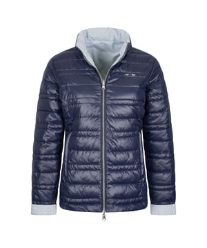 
* Omkeerbare, lichtgewicht gewatteerd jack
* Quilting aan effen kleurzijde
* Dubbele ritssluiting aan de voorkant
* Steekzakken met ritssluiting aan buiten- en binnenjas
* Luxe logoprint op buiten- en binnenjas 100% polyamide