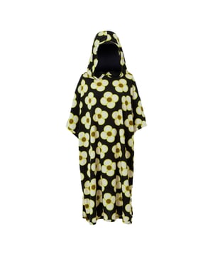 100% Polyester. Fabric Technology: Durable. Side Slits. Design: All-Over Print, Spinning Flower. 220gsm. Hood Features: Grown On Hood. Sleeve-Type: Short-Sleeved.