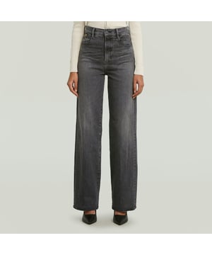 
99% cotton, 1% elastane
