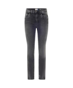 
Deze stijlvolle zwarte denim jeans van LTB dames is een must-have voor elke kledingkast. Het skinny fit model zorgt voor een flatterende en trendy look, terwijl de comfortabele pasvorm gemaakt is van 89% katoen, 6% polyester en 5% elastaan. De zwarte kleur is tijdloos en eenvoudig te combineren met verschillende outfits. Of je nu gaat voor een casual of een meer geklede look, deze jeans past bij elke gelegenheid. Voeg deze veelzijdige zwarte denim jeans toe aan je garderobe en creëer eindeloos veel trendy outfits!