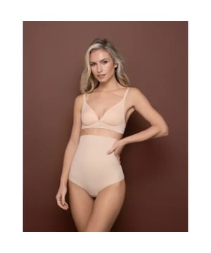 
PRODUCT GEGEVENSDe Sculpting Hoge Taille String heeft een hoge controle vormende werking die je lichaam op een comfortabele manier vormgeeft.

– Lasercut randen
– No-show oplossing onder strakke kleding
– Hoge Controle