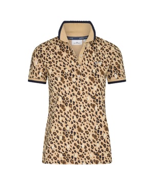 Dit prachtige artikel van HV Society koop je nu voor een zeer lage uitverkoopprijs in onze HV Society outlet.
Poloshirt van piqué met stretch, korte mouwen en alloverprint. Een platte gebreide kraag met contrastkleurige afwerkingen en een geschulpte rand, en geschulpte mouwuiteinden. Met glanzend geprint logo op de borst en op het rugvlak, en een chique band aan de bovenkant van de onderste knooppas. Kleine splitten op de zijnaden en een sluiting met kleine parelmoeren merkknopen. 95% cotton 5% elastane