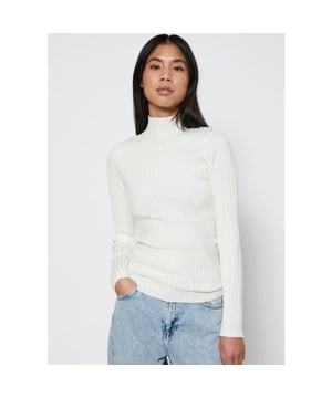 
<p><strong>Productomschrijving</strong></p>
<p>Basic top van NORR. Dit is een tijdloze klassieker die niet mag ontbreken in je garderobe. De top heeft een hoge nek, geribde structuur en is gemaakt van een zachte viscose blend. </p>
<ul>
<li>Stofsamenstelling: <span>80% LENZING™ ECOVERO™, 20% nylon</span>
</li>
<li>Pasvorm: valt normaal. Twijfel je over de maat? Neem contact met ons op en we helpen je graag verder! </li>
</ul>