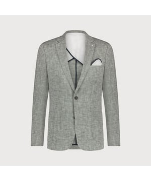 
De Cotton Linnen Colbert is de perfecte aanvulling op de garderobe van de moderne man. Met zijn modern fit pasvorm sluit deze colbert naadloos aan op het lichaam, terwijl de hoogwaardige cotton linnen kwaliteit zorgt voor een ademend en comfortabel gevoel, de hele dag door. De unieke 24/7 stretch technologie biedt ongeëvenaarde flexibiliteit, waardoor dit kledingstuk ideaal is voor zowel zakelijke als casual gelegenheden. Het geweven ruit dessin voegt een tijdloze elegantie toe, terwijl het ultieme comfort garandeert. Dit is niet zomaar een colbert; het is een statement van stijl en comfort.
- Ultiem comfort met 24/7 stretch
- Perfect voor business casual
- Tijdloos ruit dessin voor een elegante uitstraling