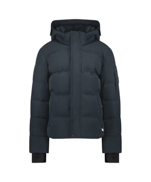 
De Cars Jeans Bronx Winterjas voor heren is de ultieme jas die stijl combineert met comfort. Met soepele ritssluiting, handige zakken en een comfortabele capuchon is deze jas een must-have voor de winterse dagen.<p><br><b>Materiaal:Â </b><br></p><div>90% Nylon / 10% Elastaan</div><br><p></p>