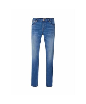 
Deze slim fit jeans van LTB Jeans het model Smarty. Deze spijkerbroek is gemaakt om een verfijnde comfort te bieden tijdens het dragen. Door de elasticiteit, oftewel door de stretch, is het extra comfortabel om deze spijkerbroek te dragen. Naast de comfort van deze jeans is ook de bewegingsvrijheid erg prettig. Deze jeans is gemaakt van 98% katoen en 2% elastaan.