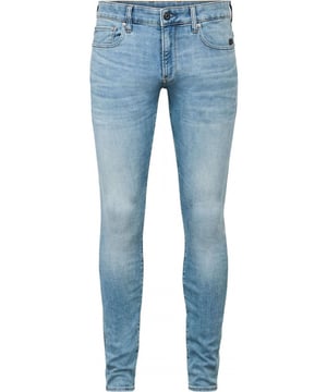 Soms is het tijd om jezelf even te verwennen. Met deze topper van G-Star lukt dat zeker. Tijdloos en elegant en een hotitem uit de nieuwste collectie van G-Star.
G-star model Revend skinny in licht blauwe denim kleur met egale used wassing. Zacht en super stretchy elto denim in een aangesloten model met smalle pijpjes. De band is medium hoog en heeft een ritssluiting. Deze Revent heef een basic uitstraling met de juiste looks die je terug vindt in de lederen zak applicatie en lederen label op de achterband.