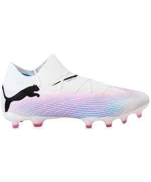 The Puma Future 7 Pro FG/AG Men’s White Football Boots are engineered for players who demand agility, comfort, and control. With a lightweight design and adaptive fit, they deliver reliable performance on both firm ground and artificial grass pitches.

Key Features

Material:

Lightweight, durable upper with flexible knit construction.

Design:

Clean white finish with bold Puma detailing.

Fit:

FUZIONFIT360 compression system provides a secure, adaptive fit.

Control:

Engineered grip zones on the upper enhance ball control and passing precision.

Comfort:

Cushioned insole and flexible structure ensure long-lasting comfort.

Soleplate:

&nbsp;FG/AG soleplate offers superior traction on natural and artificial surfaces.

Agility:

Dynamic Motion System outsole supports quick turns and explosive movement.

Durability:

Reinforced build designed to handle the demands of match play.

Performance:

Ideal for players seeking speed, stability, and precision on the pitch.
