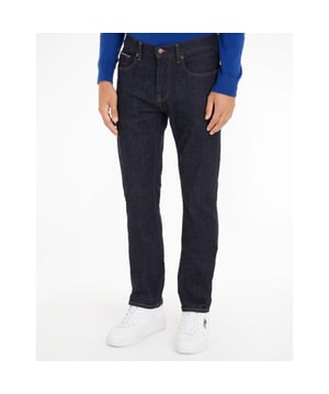 
- Over het merk: De Amerikaanse college-uitstraling is het meest kenmerkend voor Tommy Hilfiger. De klassieke maar moderne kledingstukken van het merk zijn sportief, casual en gekleed!