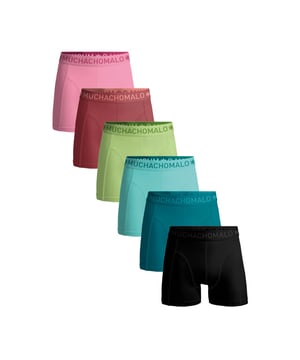 
<p>Ervaar ultiem comfort en stijl met Muchachomalo katoenen boxershorts. Gemaakt van hoogwaardig katoen, bieden deze boxershorts een ongeëvenaarde zachtheid. Het ademende materiaal zorgt voor een fris gevoel de hele dag door, terwijl de nauwsluitende pasvorm optimale ondersteuning biedt.</p>
<p>Of je nu een actieve dag hebt of ontspant, Muchachomalo boxershorts houden je comfortabel en zelfverzekerd. Kies voor kwaliteit, kies voor Muchachomalo.</p> Materiaal: 95% Cotton / 5% Elastane - 210 gram 
Wasinstructies: Wassen op 30 graden,Niet in de droger,Strijken op matig warme stand (2 stippen) Kleur: Blauw,Rood,Zwart,Groen,Roze