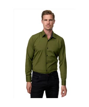 
<p>Kaki groen overhemd van het merk Rusty Neal. Deze nette slim fit overhemden hebben een zakelijke uitstraling, maar zijn ook zeer geschikt als vrijetijdskleding. Het basic heren overhemd heeft een slim fit pasvorm. Tevens is de blouse voorzien van een zwarte kraag en zwarte knopen. Je kunt het <a href="https://italian-style.nl/heren/italiaanse-overhemden">overhemd voor mannen</a> goed combineren in je outfit met een chino of een jeans.</p>
<p>Materiaal: 60% katoen, 37% Polyester, 3% Elastan<br />
Kleur: Kaki groen</p>
<p><img class="alignnone size-full wp-image-69519" src="https://italian-style.nl/wp-content/uploads/2020/10/maattabel-rusty-neal-r-44-heren-overhemden.jpg" alt="" width="700" height="698" /></p>
<p>.</p>