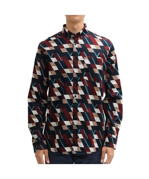 
<p>Casual stretch shirt met lange mouwen en een grafische print van het Mannenmode merk Tom Tailor.</p>
<ul>
<li>Regular fit</li>
<li>Borstzakje</li>
<li>98% Katoen/ 2% Elasthan</li>
</ul>