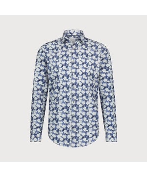
Het cotton print overhemd is de perfecte keuze voor de moderne man die stijl en comfort wil combineren.<br>
Dit veelzijdige kledingstuk is geschikt voor zowel zakelijke als casual gelegenheden, waardoor u altijd goed gekleed voor de dag komt. Gemaakt van 100% katoen van hoogwaardige kwaliteit, biedt dit overhemd ultiem comfort en een aangename pasvorm.<br>
De comfort fit zorgt ervoor dat u zich de hele dag op uw gemak voelt, zonder in te leveren op stijl. Investeer in dit veelzijdige overhemd en ervaar zelf het verschil in kwaliteit en comfort.<br>
<br>
- Geschikt voor zakelijk en casual gelegenheden<br>
- Ultiem comfort dankzij 100% katoen<br>
- Hoogwaardige kwaliteit voor langdurig draagplezier