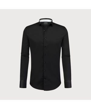 
Dit effen overhemd doet het goed op zakelijke gelegenheden, maar misstaat ook niet als een casual overhemd.<br>
Een satijnen afwerking zorgt voor een extra zachte en fijne stof en een elegante uitstraling.<br>
De hemden hebben een perfect fit pasvorm, niet te getailleerd maar ook zeker niet te ruim, kortom, perfect!