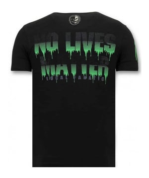 Dit mooie artikel van Local Fanatic koop je op V&D nu met hoge korting!
Exclusief Heren T-shirt  - Predator Hunter - Zwart - <p><strong>Specificaties:<br /></strong>- Exclusief Heren T-shirt <br />- Predator Hunter <br />- Code: 11-6370Z<br />- Kleur: Zie Afbeelding<br />- Seizoen: Voorjaar / Najaar<br />- Kraag: Ronde Kraag<br />- Patroon: Rhinestones, Print en Glitterdruk<br />- Kwalitatief Hoogwaardige Afwerking<br />- Materiaal: 93% Katoen en 7% Lycra<br />- Pasvorm: Getailleerd Italiaans<br />- Wasvoorschrift: Handwas, Binnenste buiten wassen (Niet in de droger)<br />- Beschikbare maten: S - M - L - XL - XXL<strong><br /></strong><strong><br />Local Fanatic</strong> is een jong merk voor modebewuste mannen die aandacht besteden aan kleding en uiterlijk met de Allure en Glamour. Kenmerkend van het merk zijn de zeefdruk- en digitaal prints die gegarandeerd staan voor kwaliteit van vooruitstrevende stoffen in Italiaanse pasvormen.</p>