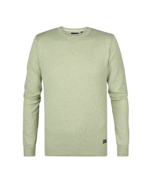 
Comfy trui met ronde hals aan de onderkant en mouwen afgewerkt met ribgebreide boorden. Twijfel je tussen twee maten? Kies dan de grootste maat. Deze trui is gemaakt van 80% katoen en 20% polyester.