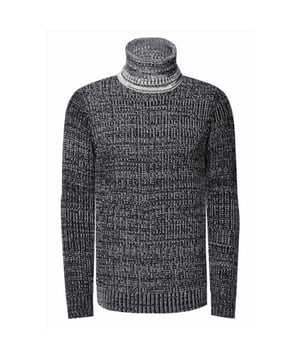
<p>Coltrui heren - Moda Italia - 13435</p>
<p>Heren coltrui van het Style Italy merk Rusty Neal. Deze nette gebreide coltrui is gemaakt van zachte stoffen en heeft een nette uitstraling. Je kunt deze <a href="https://italian-style.nl/heren/truien-vesten/truien">heren trui</a> prima combineren met een jeans en een paar casual sneakers.</p>
<p>- Merk: Rusty Neal<br />
- Pasvorm: Normaal<br />
- Materiaal: 70% Polyacryl, 30% katoen<br />
- Kleur: Zwart</p>