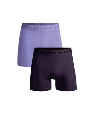 
<p>Ervaar ultiem comfort en stijl met Muchachomalo katoenen boxershorts. Gemaakt van hoogwaardig katoen, bieden deze boxershorts een ongeëvenaarde zachtheid. Het ademende materiaal zorgt voor een fris gevoel de hele dag door, terwijl de nauwsluitende pasvorm optimale ondersteuning biedt.</p>
<p>Of je nu een actieve dag hebt of ontspant, Muchachomalo boxershorts houden je comfortabel en zelfverzekerd. Kies voor kwaliteit, kies voor Muchachomalo.</p> Materiaal: 95% Cotton / 5% Elastane - 210 gram 
Wasinstructies: Wassen op 30 graden,Niet in de droger,Strijken op matig warme stand (2 stippen) Kleur: Paars
