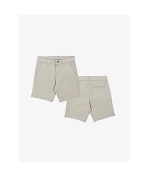 
Een mooie nette linnen chino short in de kleur beige. Deze jongens kort kinderkleding van Mayoral is verkrijgbaar vanaf maat 92 r/m maar 140.
