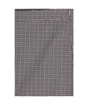 
l Slim-fit rokje in een Mini Ruit, Cool en Stylish maar toch ook comfy doordat het rokje lekker veel stretch heeft. Mini ruit dessin in de kleuren zwart/camel/offwhite. Blinde rits aan de zijkant. Elastische tailleband in de rug voor een groter pasbereik.
