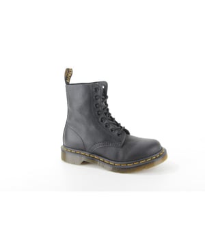 
Dr. Martens 13512006  veterboots sportief dames in de kleur zwart materiaal leer maat 39 binnenvoering Leer materiaal zool Rubber