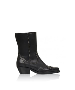 
De B33819-01 Aspen 0 van DWRS Label is een echte blikvanger. De B33819-01 Aspen 0 is uitgevoerd in de kleur studs black. Bekijk ook onze overige collectie van DWRS Label op onze webshop!