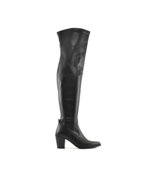 
De Camiel-50 0 van Babouche is een echte blikvanger. De Camiel-50 0 is uitgevoerd in de kleur black. Bekijk ook onze overige collectie van Babouche op onze webshop!