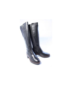 
Merk: DL Sport, Model: Laarzen, Materiaal: Leer, Hakhoogte: 4 cm, Kleur: Zwart, Uitneembaar voetbed: Ja