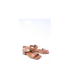 
Merk: Alpe, Model: Sandalen, Materiaal: Leer, Kleur: Cognac