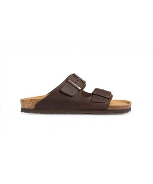 
Natuurlijk mooi: deze ROHDE ALBA slippers met twee banden zijn gemaakt met een antislipzool en een diep, ademend voetbed van suède met een flexibele kurk-latex kern. De verstelbare gespen bieden een variabele pasvorm en het bovenwerk van premium leer zorgt voor een individuele look. De ALBA is lekker natuurlijk - net als jij!