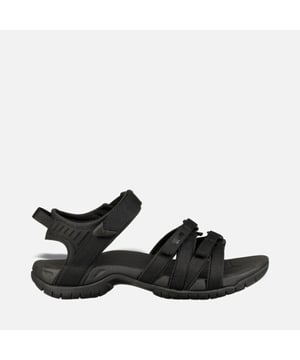
De Teva Tirra sandaal voor dames is de perfecte metgezel voor al jouw avonturen in de buitenlucht. Of je nu een dagwandeling maakt of lichtjes wandelt, deze sandalen zijn speciaal ontworpen om aan al je behoeften te voldoen. De sneldrogende banden van gerecycled plastic met traceerbare REPREVE®-polyestergarens van Unifi® zorgen voor een ondersteunende en duurzame pasvorm. Met deze sandalen draag je ook nog eens bij aan het verminderen van plastic afval, één fles minder op de vuilstort. Het gemakkelijke klittenband zorgt ervoor dat je de sandalen snel aan en uit kunt trekken, en de juiste pasvorm kunt krijgen. De dempende Shoc Pad™ in de hiel absorbeert schokken op de momenten dat je dit het meest nodig hebt. De extra voorgevormde EVA-middenzool geeft je voetholte extra ondersteuning, terwijl de nylon tussenzool zorgt voor stabiliteit en ondersteuning op ongelijk terrein. De robuuste buitenzool van Spider Rubber biedt uitstekende grip op natte ondergronden en is extreem duurzaam. Deze