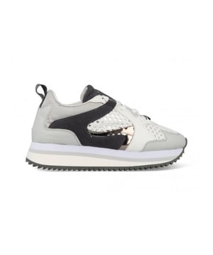 Dit item koop je nu extra voordelig in onze Damesschoenen Sale outlet waar het altijd Cruyff sale is. Jouw Cruyff artikelen het hele jaar in de uitverkoop!
Cruyff Solar CC8321211580 Grijs. Voor 23.59uur besteld, morgen geleverd.